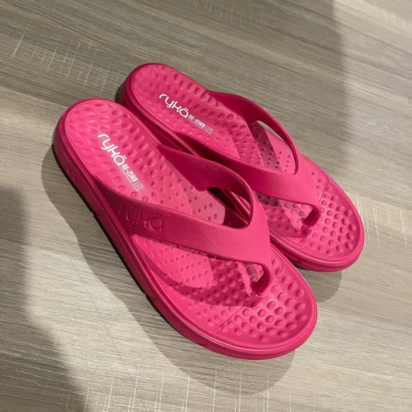 RYKA Rest EZ Sport Recovery Thong Sandals - Picture 2 of 4